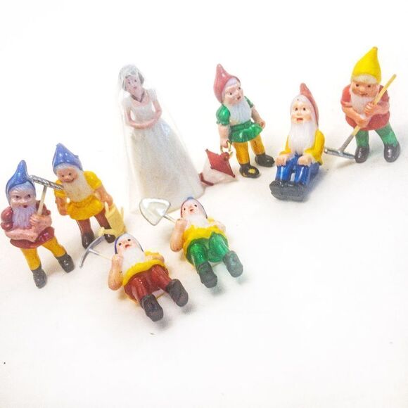 1940’s VTG Disney Snow White & The Seven Dwarfs Plastic Cake Toppers - Picture 8 of 8